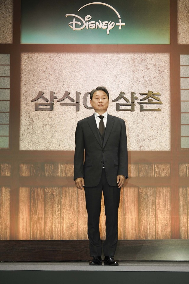 「サムシクおじさん」　© 2024 Disney and its related entities