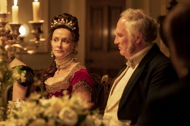 「ベルグレービア 新たなる秘密」© Carnival Film & Television Limited 2023.