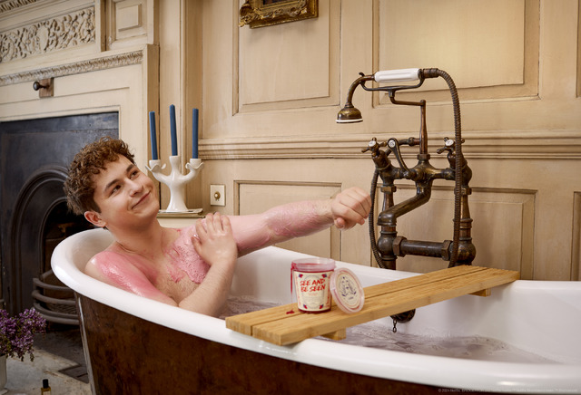 「The Lush | Bridgerton（ラッシュ | ブリジャートン家）」