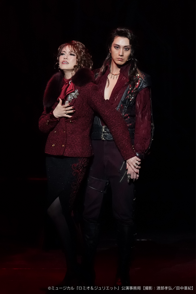 ミュージカル「ロミオ＆ジュリエット」©ミュージカル『ロミオ＆ジュリエット』公演事務局【撮影：渡部孝弘／田中亜紀】