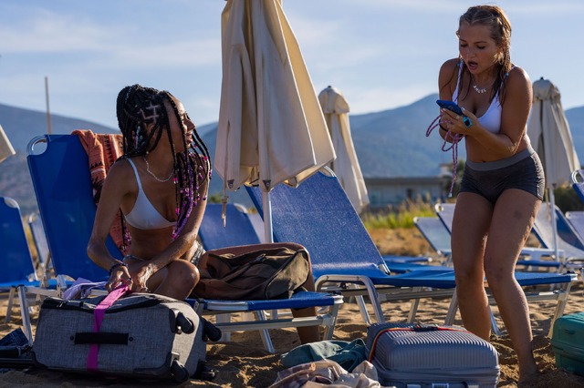 『HOW TO HAVE SEX』 ©BALLOONHEAVEN, CHANNEL FOUR TELEVISION CORPORATION, THE BRITISH FILM INSTITUTE 2023