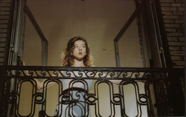 『囚われの女』© Corbis Sygma - Marthe Lemelle