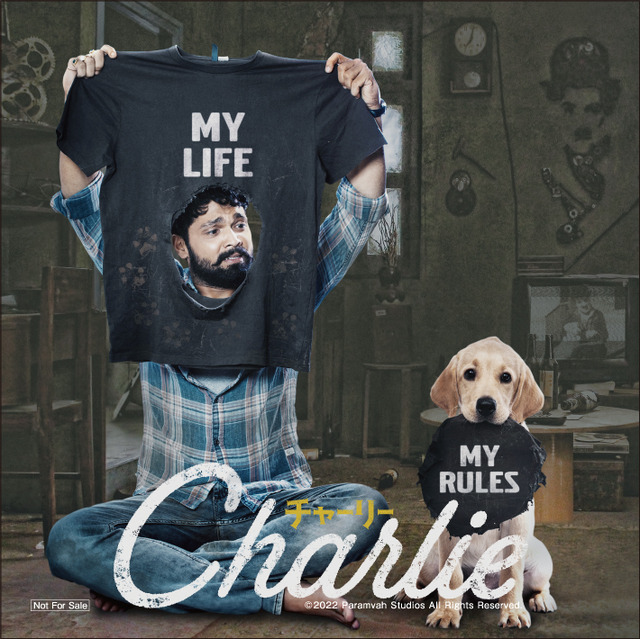 特製オリジナルステッカー『チャーリー』© 2022 Paramvah Studios All Rights Reserved.