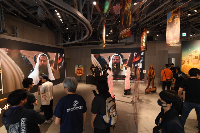 『マッドマックス：フュリオサ』マッドワールドV8展