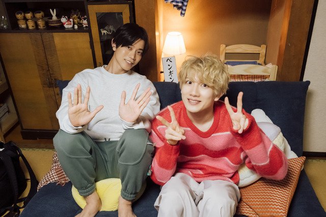 『アキはハルとごはんを食べたい ２杯目！』オフショット　©たじまこと／竹書房・「アキハル２杯目！」製作委員会