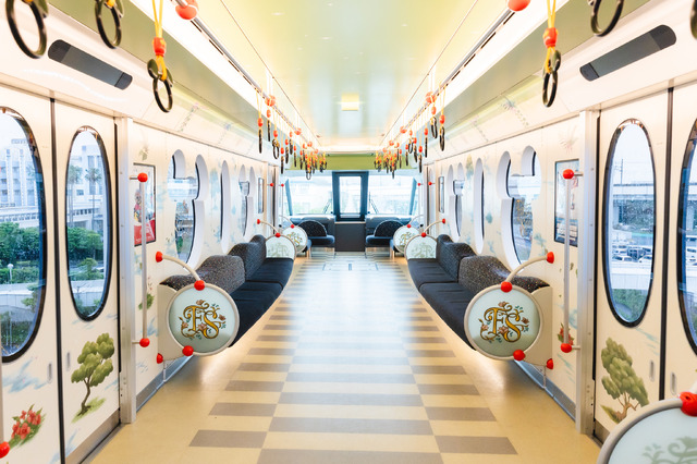 TDS新エリア誕生記念の期間限定ライナーに潜入！全6種類のフリーきっぷも新登場