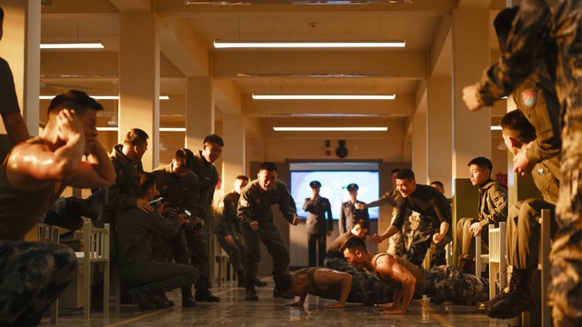 『ボーン・トゥ・フライ』©2023 Shanghai PMF Pictures Co., Ltd. & Mr. Liu Xiaoshi