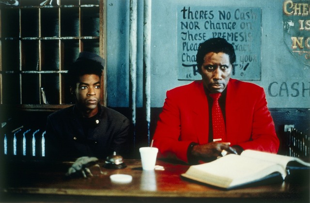 『ミステリー・トレイン』© Mystery Train, INC. 1989