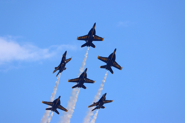 『THE BLUE ANGELS』IMAX® is a registered trademark of IMAX Corporation.
