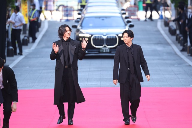 山崎賢人、吉沢亮／『キングダム 大将軍の帰還』