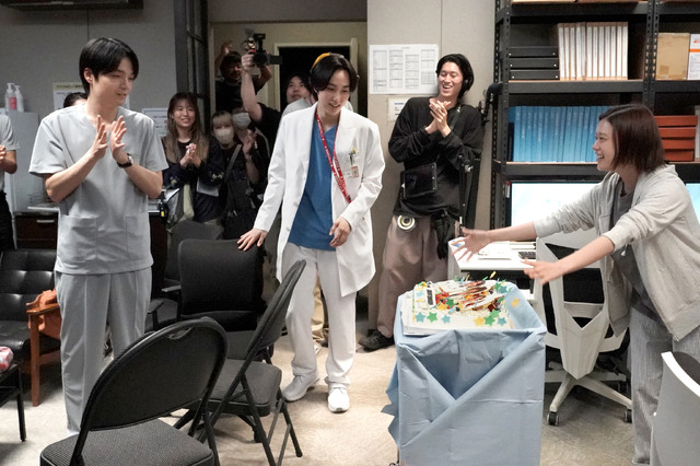 誕生日をサプライズでお祝い！「アンメット ある脳外科医の日記」