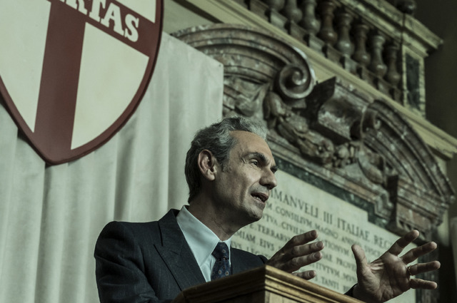 『夜の外側 イタリアを震撼させた55日間』 ©2022 The Apartment – Kavac Film – Arte France. All Rights Reserved.