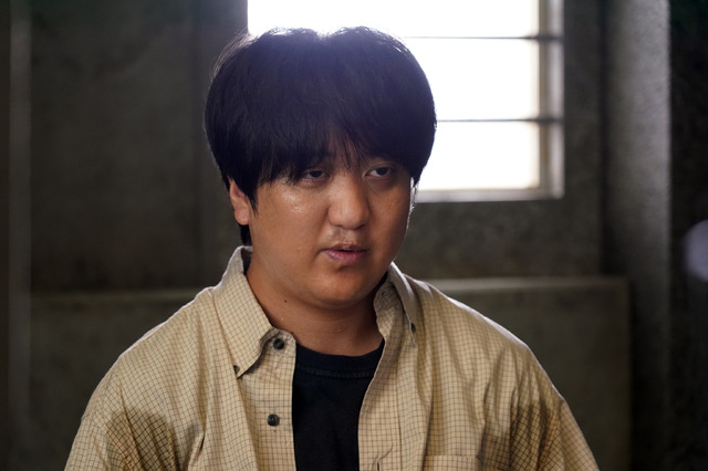 「降り積もれ孤独な死よ」©井龍一・伊藤翔太／講談社　©ytv