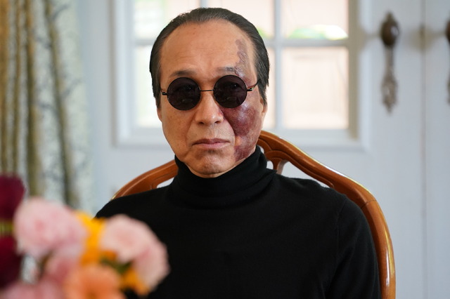 「降り積もれ孤独な死よ」©井龍一・伊藤翔太／講談社　©ytv