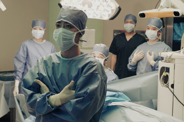 「アンメット ある脳外科医の日記」