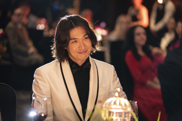 「レッド・スワン」© 2024 Disney and its related entities