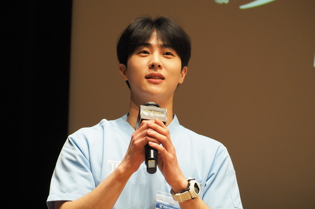 キム・ムジュン「ブラックペアン シーズン2」第1話プレミアム試写会＆舞台挨拶