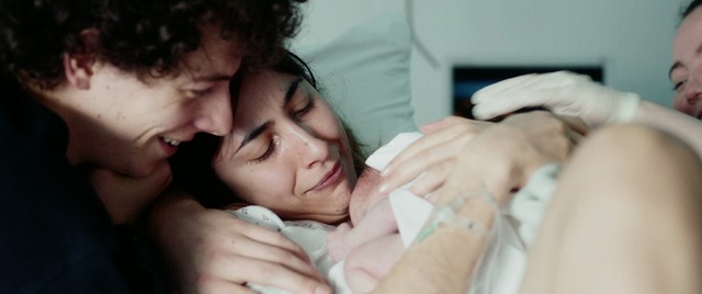 『助産師たちの夜が明ける』