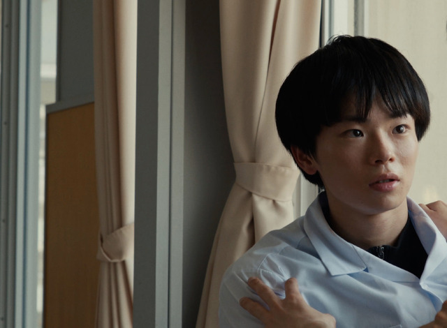 『HAPPYEND』©Music Research Club LLC