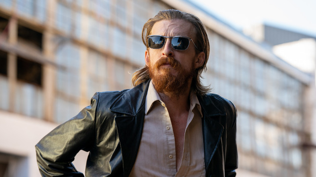 『ヒットマン』© 2023 ALL THE HITS, LLC ALL RIGHTS RESERVED