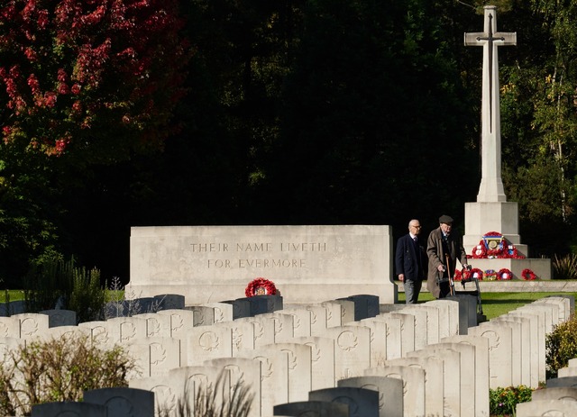 『２度目のはなればなれ』 ©2023 Pathe Movies. ALL RIGHTS RESERVED.