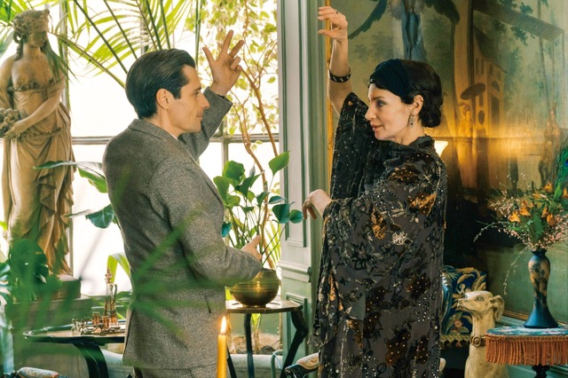 『ボレロ 永遠の旋律』© 2023 CINÉ-@ - CINÉFRANCE STUDIOS - F COMME FILM - SND - FRANCE 2 CINÉMA - ARTÉMIS PRODUCTIONS