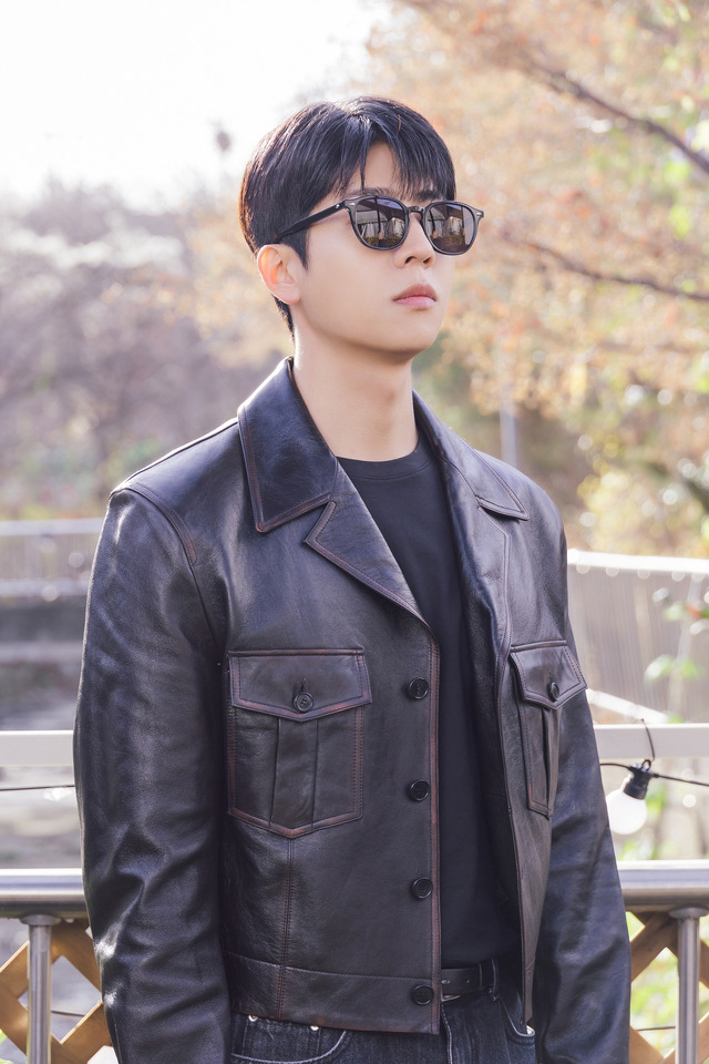 「偶然かな。」(c) IOKCOMPANY Co.,Ltd.