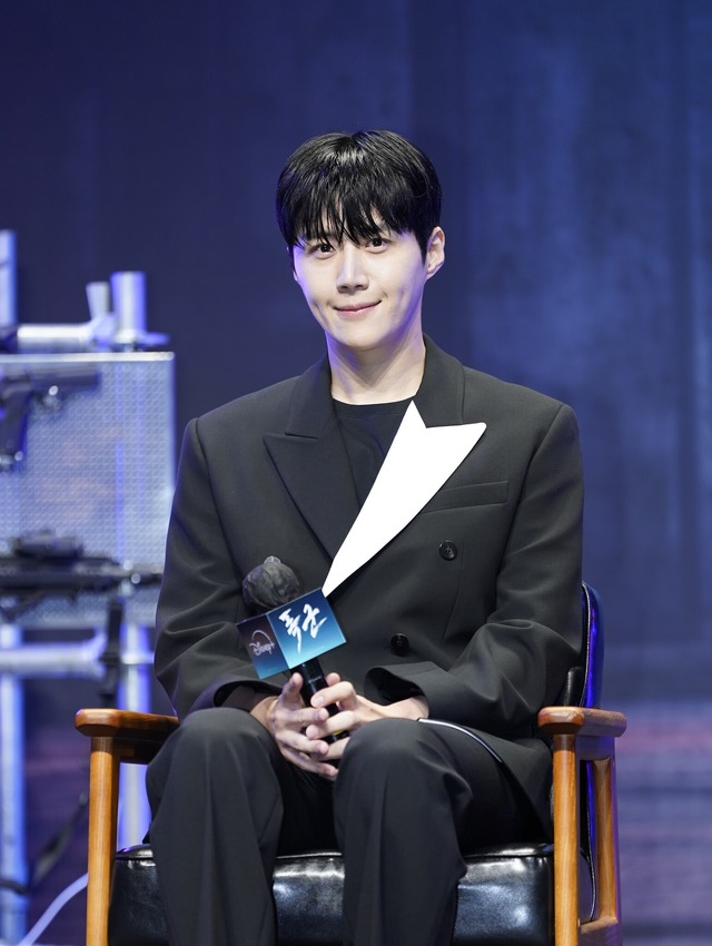 「暴君」記者会見　© 2024 Disney and its related entities