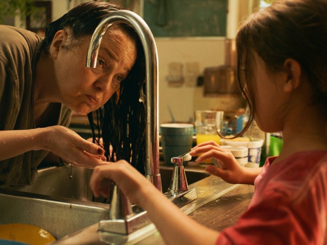 『夏の終わりに願うこと』© 2023- LIMERENCIAFILMS S.A.P.I. DE C.V., LATERNA FILM, PALOMA PRODUCTIONS,  ALPHAVIOLET PRODUCTION