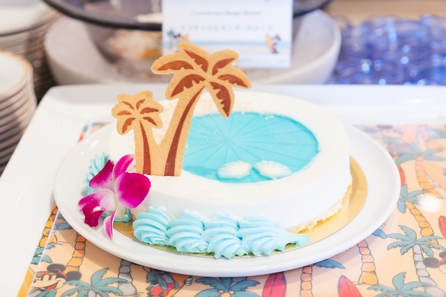 「シャーウッドガーデン・レストラン」（ブッフェレストラン）、東京ディズニーランドホテル・サマーダイニング　ディナーブッフェ大人（平日） ¥6,600大人（土日祝日） ¥7,100