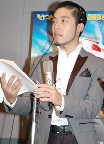 スピード狂のダニエルを演じたが本人は自転車通勤とか。