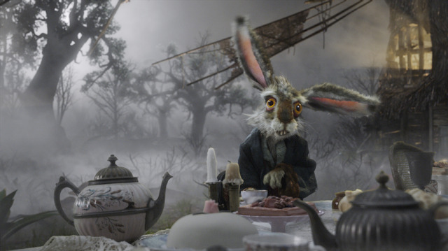 『アリス・イン・ワンダーランド』© 2010 Disney Enterprises, Inc.