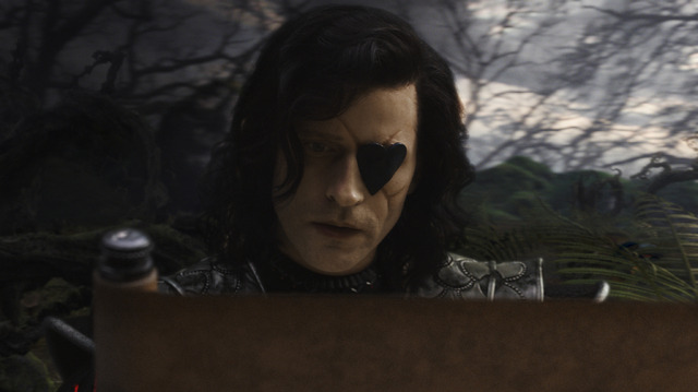 『アリス・イン・ワンダーランド』© 2010 Disney Enterprises, Inc.