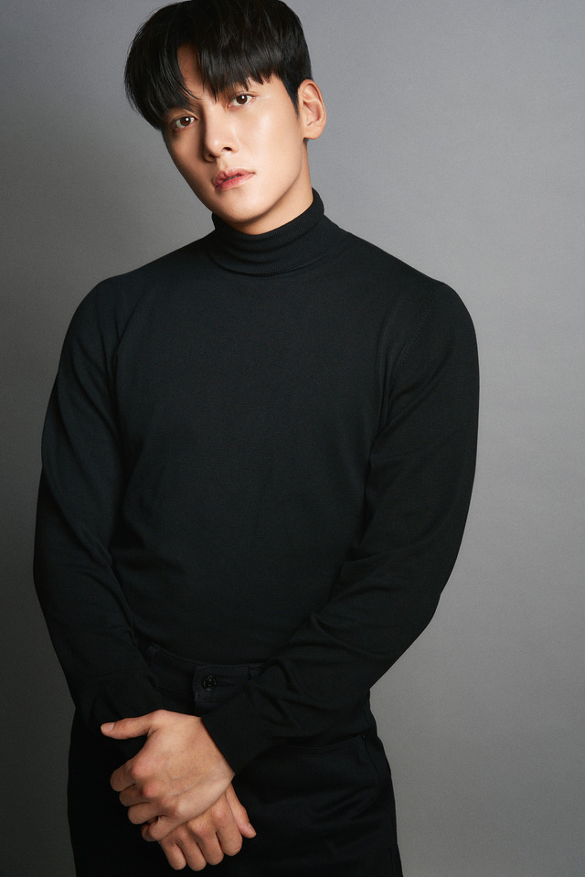 「江南Bサイド」ディズニープラス スターで2024年11月独占配信© 2024 Disney and its related entities