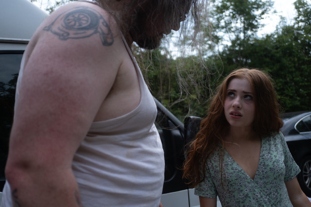 『邪悪な国のアリス』© LYTTON BROS. PICTURES LIMITED 2023