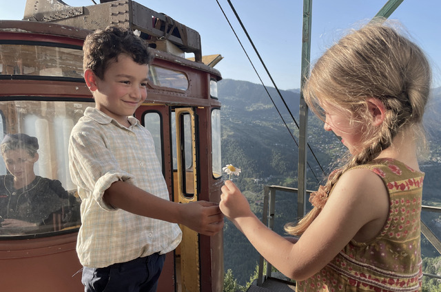 『ゴンドラ』©VEIT HELMER-FILMPRODUKTION,BERLIN AND NATURA FILM,TBILISI