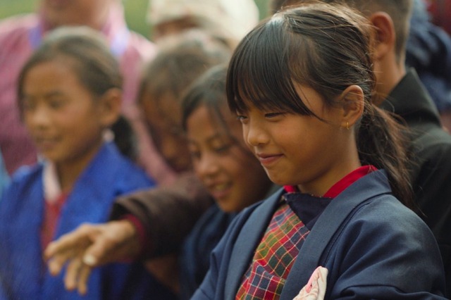 『お坊さまと鉄砲』(c) 2023 Dangphu Dingphu: A 3 Pigs Production & Journey to the East Films Ltd. All rights reserved