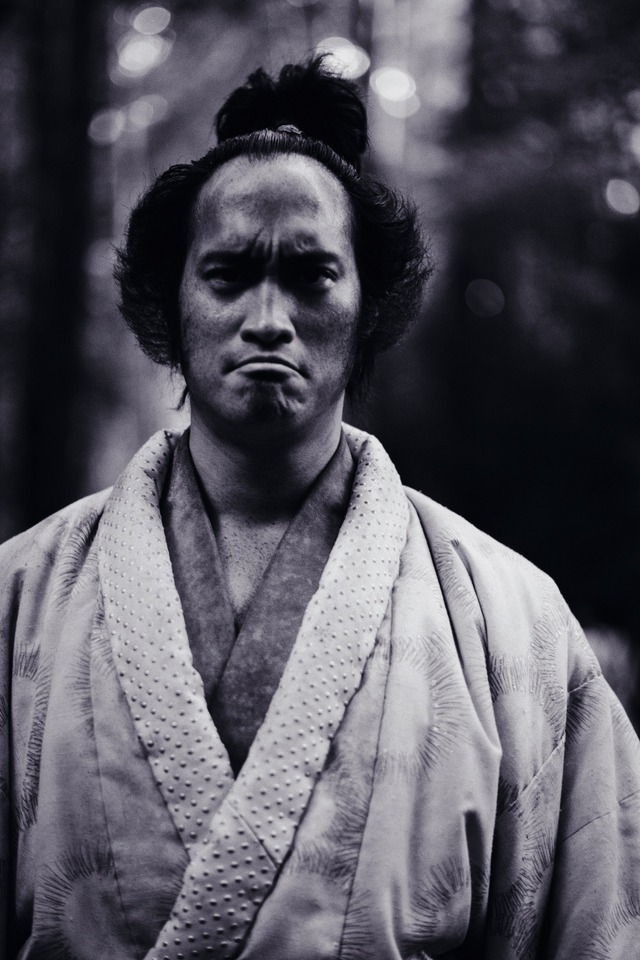 佳久創 『八犬伝』オフショット(C)2024 『八犬伝』FILM PARTNERS.