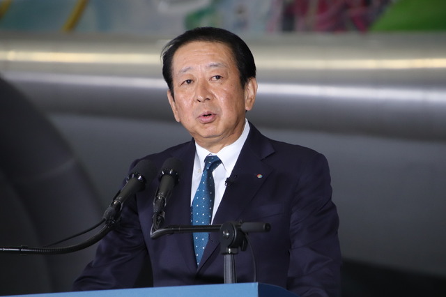 ファンタジースプリングスがテーマの特別塗装機「JAL Fantastic Journey Express」が就航！お披露目イベントにはミッキー＆ミニーも