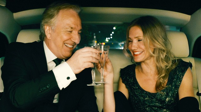 キャメロン・ディアス＆アラン・リックマン／『モネ・ゲーム』-(C) 2012 Gambit Pictures Limited