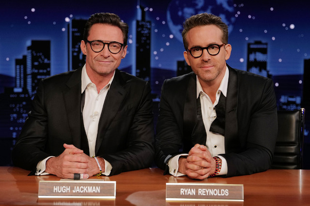 ヒュー・ジャックマン＆ライアン・レイノルズ Disney/Randy Holmes