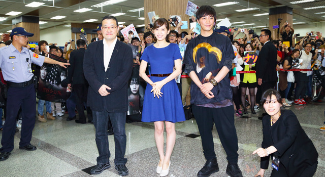 前田敦子＆成宮寛貴＆中田秀夫監督／『クロユリ団地』台湾プレミア上映