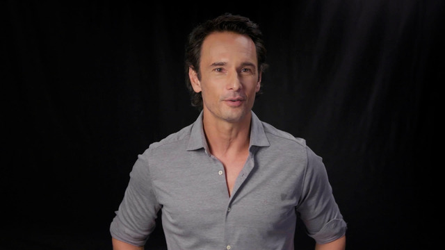 ロドリゴ・サントロ『ラブ・アクチュアリー 4K デジタルリマスター』(C)2003 WT VENTURE LLC. ALL RIGHTS RESERVED.