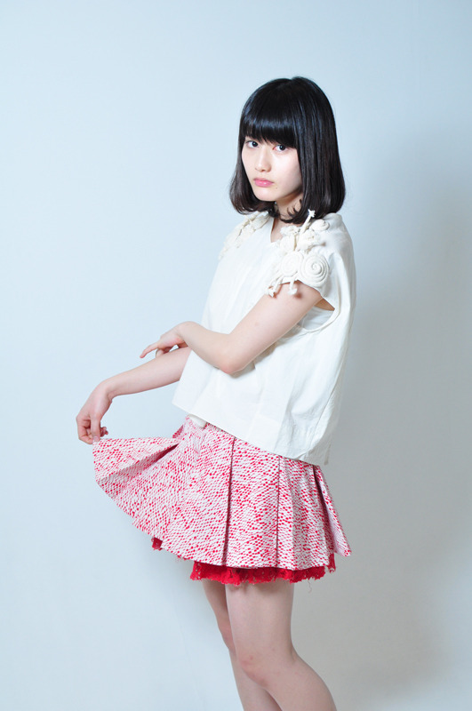 橋本愛『くちづけ』／Photo：Naoki Kurozu