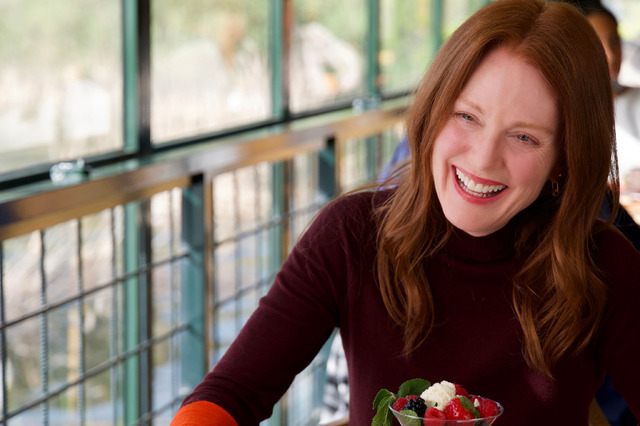 『ザ・ルーム・ネクスト・ドア』©2024 Warner Bros. Entertainment Inc. All Rights Reserved.©El Deseo. Photo by Iglesias Más.