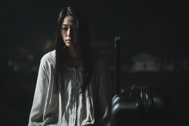 「照明店の客人たち」　© 2024 Disney and its related entities