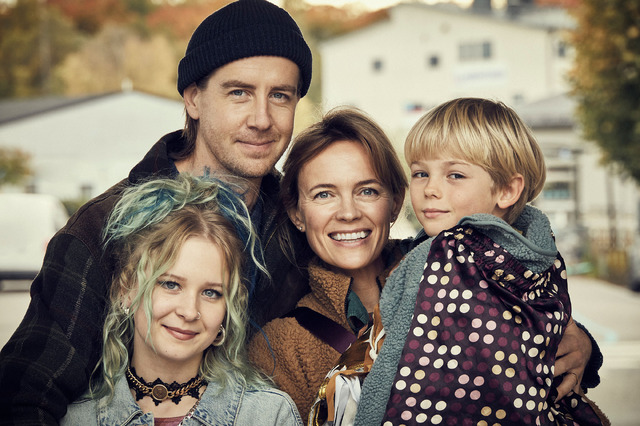 『いつか笑いあえるなら』はNetflixにて独占配信中