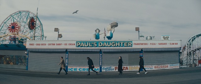 『ANORA アノーラ』©2024 Focus Features LLC. All Rights Reserved.　©Universal Pictures