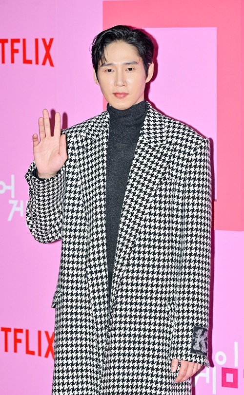 パク・ソンフン