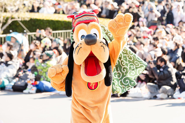 ミッキー＆ミニーが和服姿で新年のごあいさつ！お正月のスペシャルイベント盛大に開幕